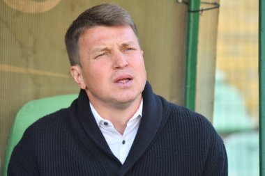 Lviv, UKRAINE - 11 Mayıs 2025. FC teknik direktörü Oleksandriya Ruslan Rotan, Ukrayna Premier Ligi FC Karpaty Lviv ile FC Oleksandriya arasında Ukrayna Stadyumu 'nda oynanan karşılaşmada görüldü..