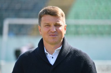 Lviv, UKRAINE - 11 Mayıs 2025. FC teknik direktörü Oleksandriya Ruslan Rotan, Ukrayna Premier Ligi FC Karpaty Lviv ile FC Oleksandriya arasında Ukrayna Stadyumu 'nda oynanan karşılaşmada görüldü..