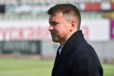 Lviv, UKRAINE - 11 Mayıs 2025. FC teknik direktörü Oleksandriya Ruslan Rotan, Ukrayna Premier Ligi FC Karpaty Lviv ile FC Oleksandriya arasında Ukrayna Stadyumu 'nda oynanan karşılaşmada görüldü..
