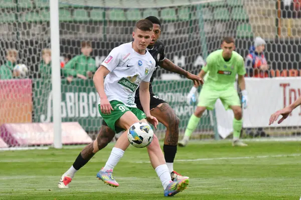 Lviv, Ukrayna 25 Mayıs 2025. Ukrayna Premier Ligi FC Karpaty Lviv ile FC Zorya Luhansk arasındaki 25 Mayıs 2025 'te Ukrayna Stadyumu' nda oynanan karşılaşma sırasında Karpaty 'li Igor Krasnopir.