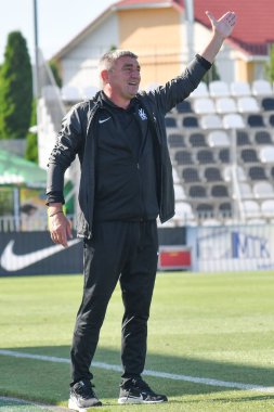 FC Kolos Kovalivka 'nın teknik direktörü Ruslan Kostyshyn, 16 Ağustos 2025 tarihinde Ukrayna Premier Ligi' nde FC Kolos Kovalivka ile FC Karpaty Lviv arasında oynanan karşılaşma sırasında Kovalivka, Kyiv Oblastı..