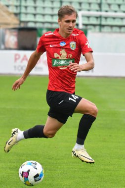 Lviv, Ukrayna 24 Ağustos 2025. Karpaty 'den Ilya Kvasnytsya Ukrayna Kupası maçında FC Penuel Kryvyi Rig ve FC Karpaty Lviv arasında Ukrayna Stadyumu' nda görüldü.