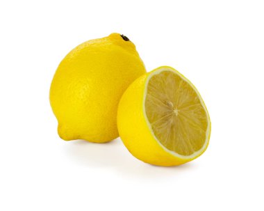 Lemon beyaz arka planda izole edilmiş. Limonlu meyve kırpma yolu. Kaliteli makro fotoğraf. Yüksek kalite fotoğraf