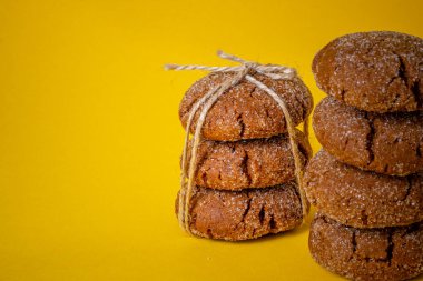 Sıcak ev yapımı zencefilli kurabiye. yüksek kaliteli fotoğraf