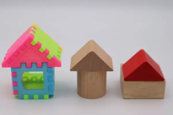 Bloklarını yapılmış ev