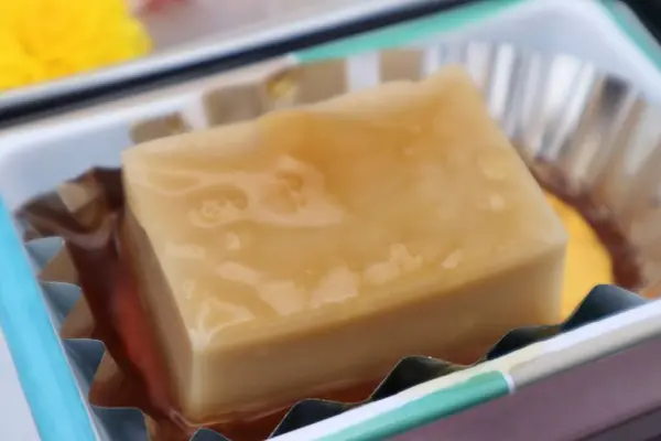 Japon Chawanmushi 'nin yakın çekimi.