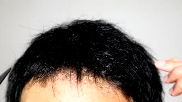 Βίντεο Ενός Ατόμου Που Κόβει Μαλλιά — Αρχείο Βίντεο