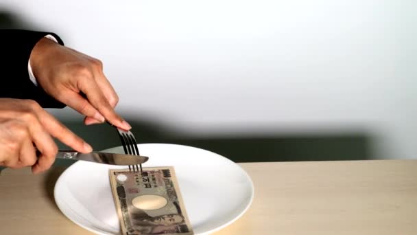 Persona Que Come Dinero — Vídeos de Stock