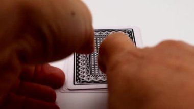 Pokerde floş yapan bir kraliyet hayal et.