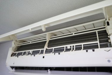 Klimanın iç kısımlarını kapatın.