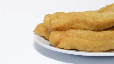 Youtiao (Cahkwe, Cakwe, Kueh, Kuay, Çin Donutu), geleneksel Çin lokması.