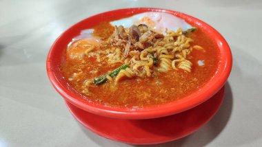 mie goreng banglades, Endonezya 'nın tipik kızarmış eriştesi..