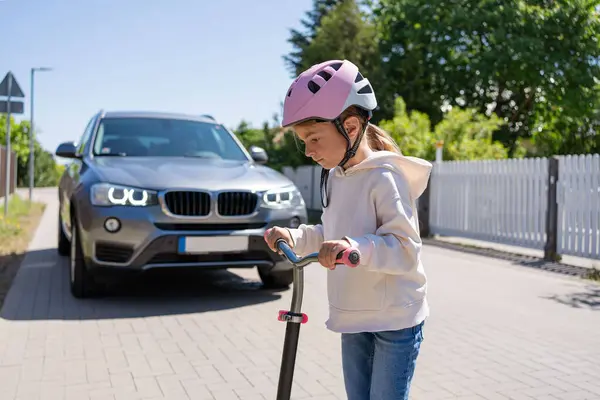 Accident Small Girl Scooter Ride Crosses Road Front Car — Stock Photo, Image