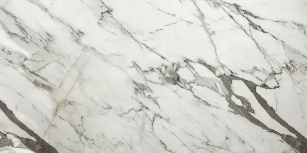 Yüksek çözünürlüklü beyaz mermer arkaplan deseni. İç tasarım için kullanılabilir.