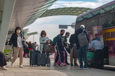 Incheon Uluslararası Havalimanı 'ndaki yoğun atmosfer