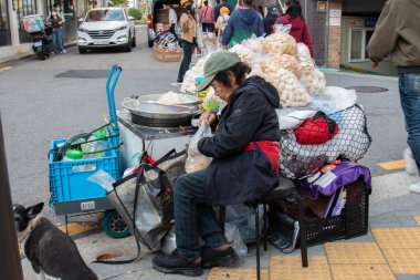  Seul 'de şehir yoksulluğu.