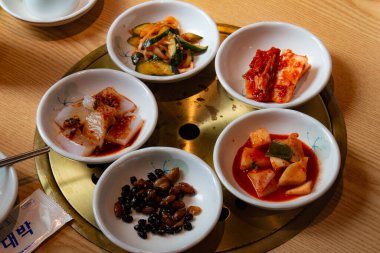 Seul 'de ziyafet ve içki..