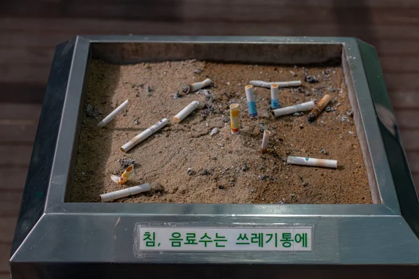 인천국제공항 흡연자 라운지 — 스톡 사진
