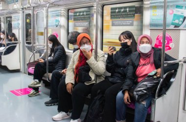 Seul İstasyonu 'nda trafik vardı..