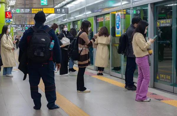 Rush Hour Seoul City Station — Stock Photo, Image