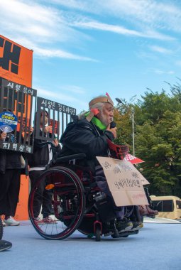 Seul, Kore 'de Yoksulluğu Kaldırma Günü Geçidi 