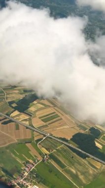 Uçak penceresinden görüntüle