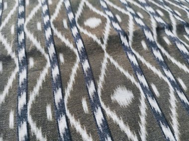 Geleneksel Batik 'teki kalıplar, görsel ve felsefi örnekler geleneksel Batik' teki kalıplar, görsel ve felsefi sunumlar