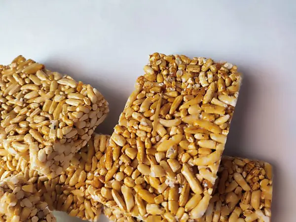 Stock image Traditional Indonesian snack called berondong or jipang or popcorn made from rice, corn coated with sweet caramel