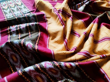 Sargının dokusu ve arka planı modern bir kalıba sahiptir.