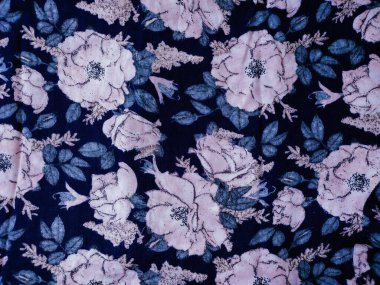 Bir dizi soyut çok renkli gül desenleri orta renkli, gül malzemeli kumaş katı.