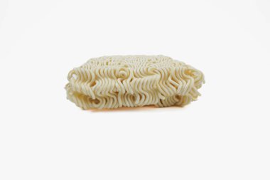 beyaz arkaplanda bir parça beyaz ekmek