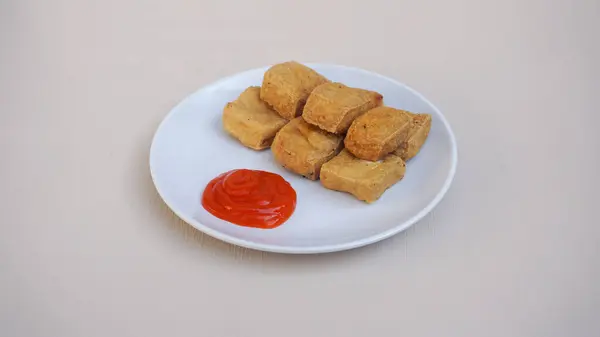 Kızarmış tofu - Çin yemeği tarzı