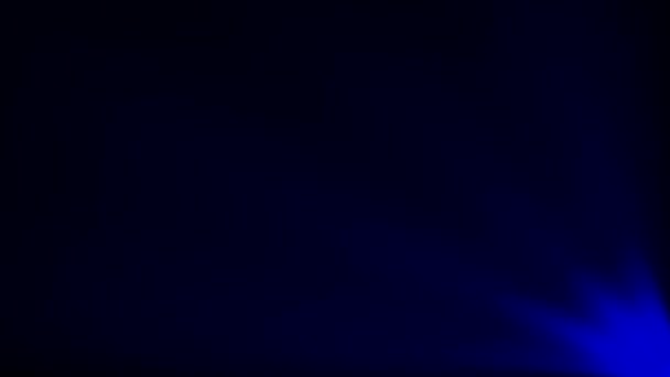 青い光の泡と活気に満ちたストライプを特徴とする魅惑的な3Dアニメーション 魅惑的な黒の背景 — ストック動画