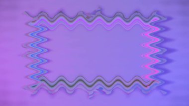 Uzun dikdörtgen dalgalı, yatay, renkli, yeşil, genişleyen ve daraltan pembe arka plandaki uzun çizgiler. Kendi içeriğiniz için boşluk.