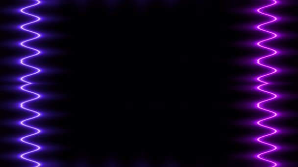 长长的矩形波浪色紫色霓虹灯在黑色背景上移动长线 为自己的内容留出空间 — 图库视频影像