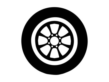 Alaşımlı tekerli siyah lastik beyaz arka planda izole edilmiş. Araba parçası kavramı, otomotiv bileşeni, alaşımlı tekerlek tasarımı, ulaşım detayı, silüet.