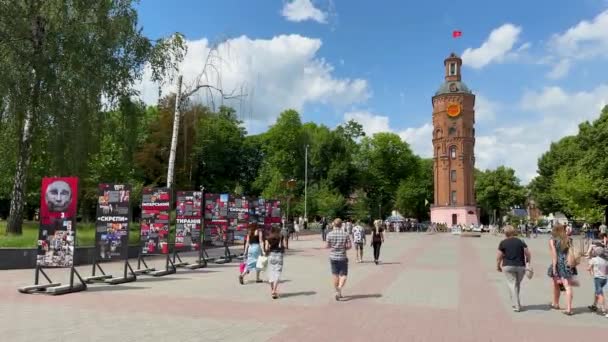 Vinnytsia Ukraine Julyl 2023 People Walk Central Pedestrian Square Vinnitsa — Vídeo de stock