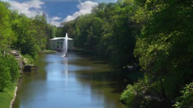 Doğal göl. Sofiyivsky Park. Uman, Cherkasy Oblast, Ukrayna. Sofiyivka dünya Bahçe Tasarım doğal bir dönüm noktası olduğunu.