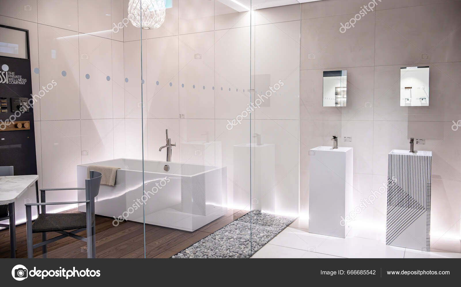 Сучасна ванна кімната тенденції Φωτογραφίες Αρχείου, Royalty Free Сучасна  ванна кімната тенденції Εικόνες | Depositphotos