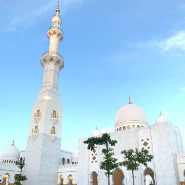 Şeyh zayed Büyük Camii, Endonezya 'nın simgesi.