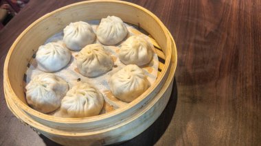Çin böreği (Xiao Long Bao). 