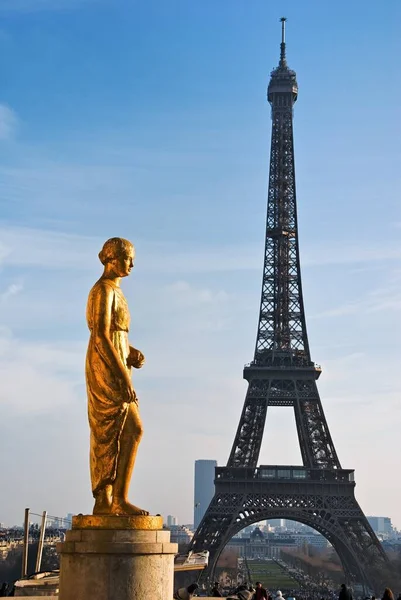 Eyfel Kulesi Nin Ikonik Manzarası Trocadero Nun Heykeli Paris Zamansız — Stok fotoğraf
