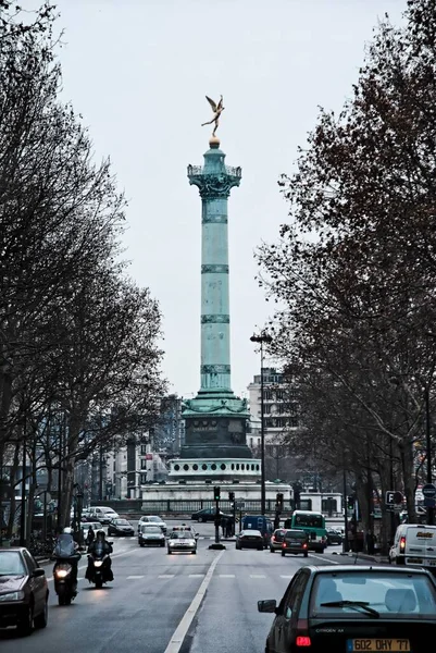 Захватите Историческую Колонну Жюйе Площади Бастилии Символизирующую Свободу Память Французской — стоковое фото