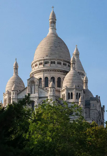 Paris Çarpıcı Manzarası Montmartre Tepesi Nin Tepesindeki Sacre Coeur Bazilikası — Stok fotoğraf