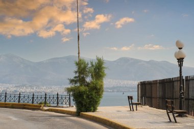 Yunanistan 'ın Atina kentinde bir yaz günü sedyede gezinti. Yüksek kalite fotoğraf