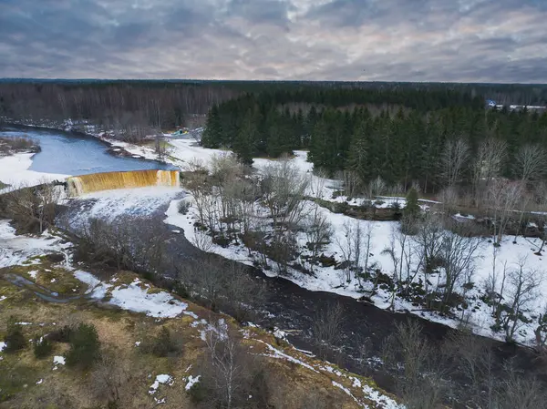에스토니아의 겨울에 항공기의 에어로 품질의 — 스톡 사진