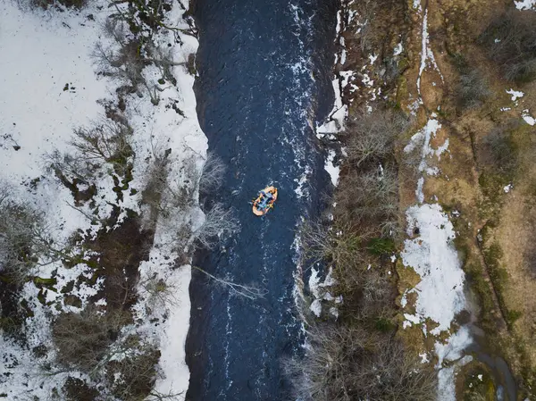 겨울에 재갈라 강에서 래프팅 항공기에서 — 스톡 사진