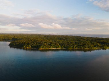 Viimsi Yarımadası: Estonya anakarasının Baltık Denizi 'nden havadan görünüşü.