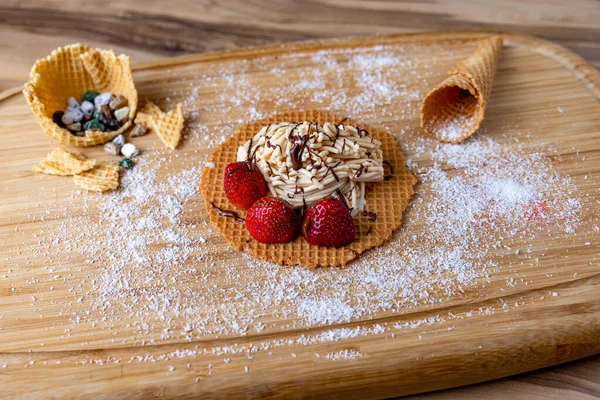 Hindistan cevizi Dondurmalı Spagetti Tahtası