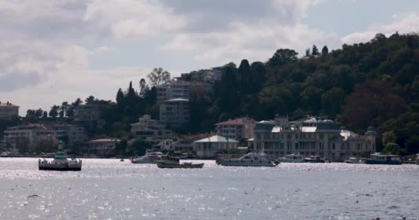 Особняки Лодки Стамбуле — стоковое видео